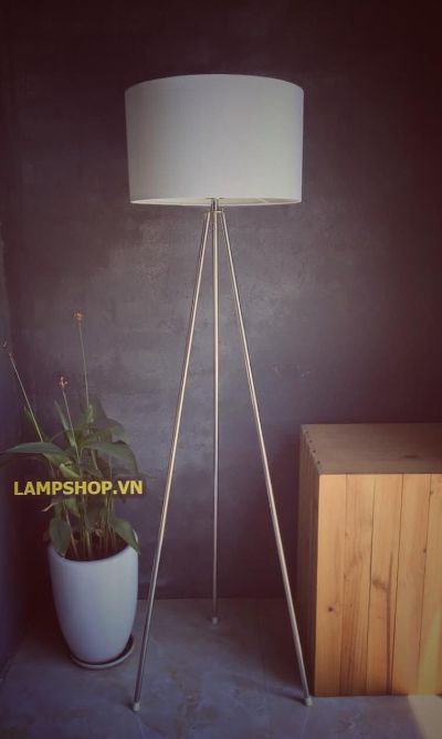 Đèn đứng DIT 303